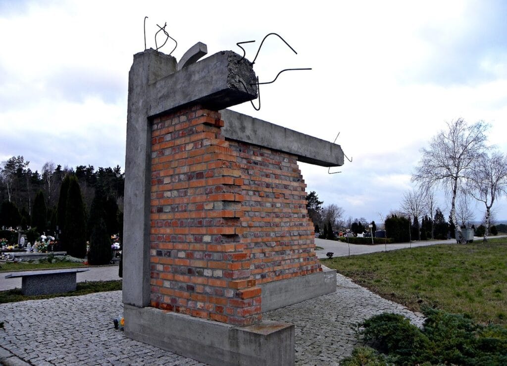 Resti del campo di detenzione Stalag XX B